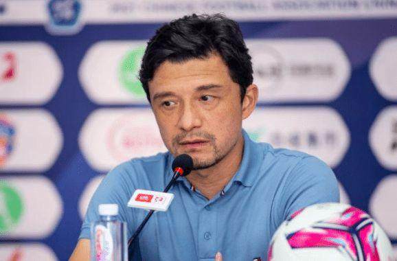 日媒关注谢晖事件 日本球迷：不能在酒桌上发牢骚？